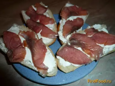 Бутерброды с горбушей и сыр-кремом рецепт с фото