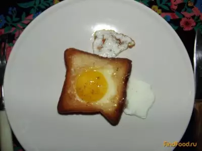 Тостовое яйцо рецепт с фото