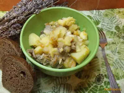 Картофель тушеный с цветной капустой рецепт с фото