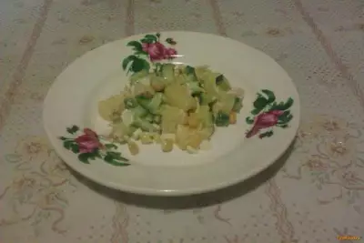 Куриный салат с ананасами и кукурузой рецепт с фото
