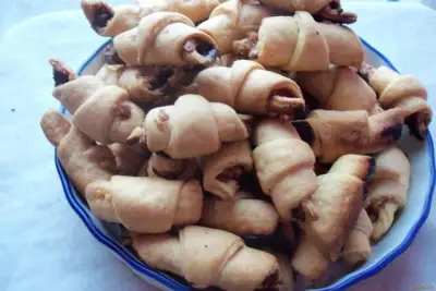 Рогалики с ореховой начинкой рецепт с фото