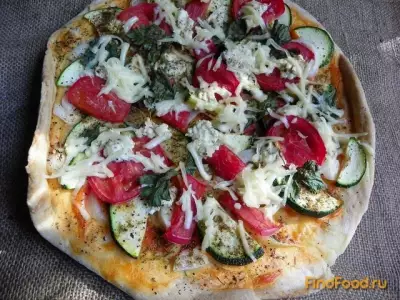 Пицца с кабачком и помидорами рецепт с фото