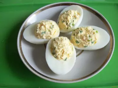 Фаршированные яйца рецепт с фото