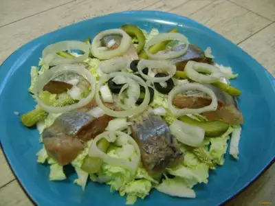 Салат с сельдью и пекинской капустой рецепт с фото