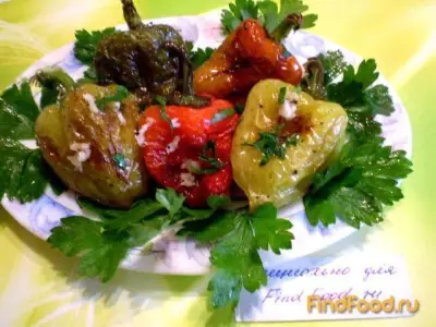 Жареный болгарский перец с чесноком и зеленью рецепт с фото