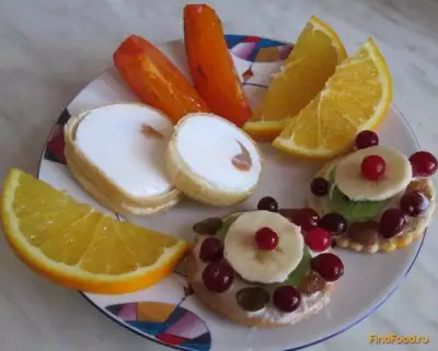 Десерт из печенья и фруктов рецепт с фото