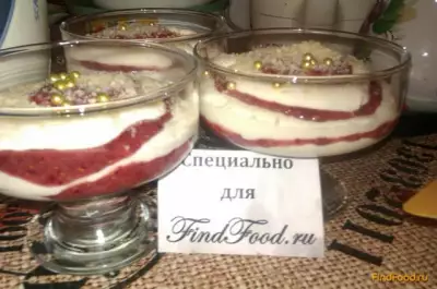 Слоеный бело-розовый десерт рецепт с фото