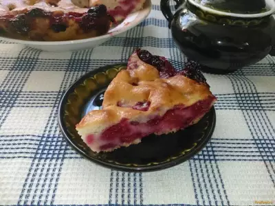 Простой пирог с вишней рецепт с фото