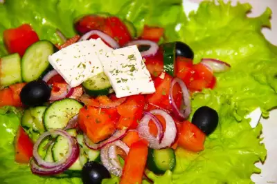 Салат в греческом стиле рецепт с фото