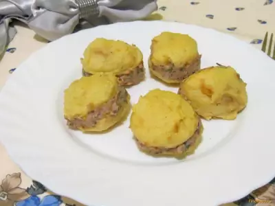 Закуска из картофеля и сельди рецепт с фото