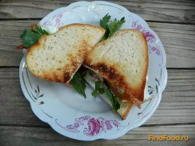 Сэндвич с яичницей и рукколой рецепт с фото