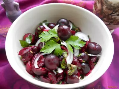 Салат из вишни туршгилас