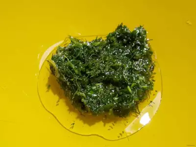 Заправка из зелени с маслом рецепт с фото