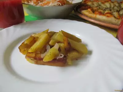 Картофель жареный с луком и чесноком рецепт с фото