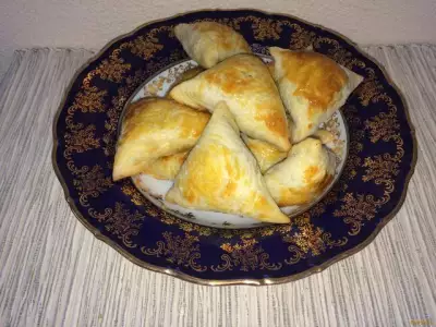 Узбекские пирожки с зеленью из слоеного теста рецепт с фото