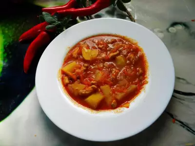 Курица в томатном соусе в мультиварке рецепт с фото