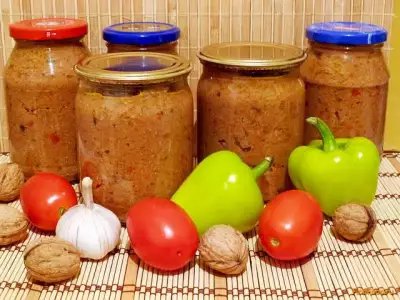 Икра из болгарского перца и грецких орехов рецепт с фото