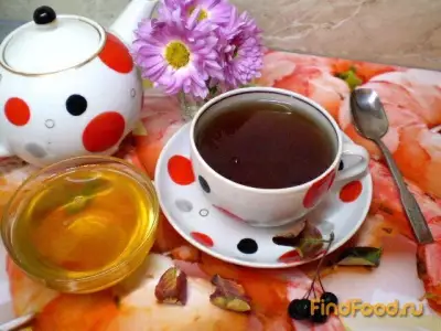 Черный чай с мятой и рябиной