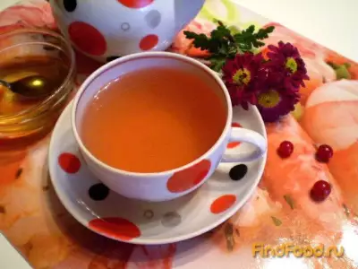 Чай с лепестками календулы и соком калины