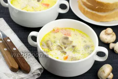 Куриный суп с грибами и сливками