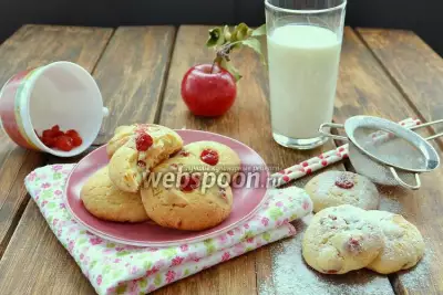 Печенье с вишней и белым шоколадом