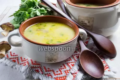 Грибной крем-суп с сельдереем