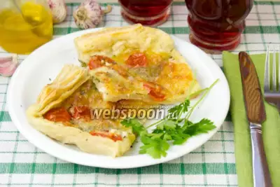 Пирог с сыром и томатами