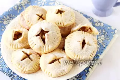 Печенье с яблочной начинкой