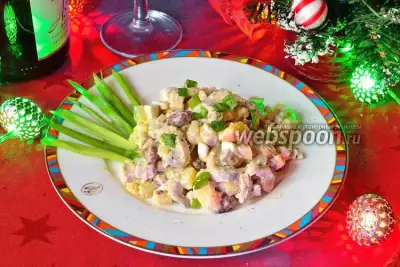 Зимний салат с грибами и фасолью