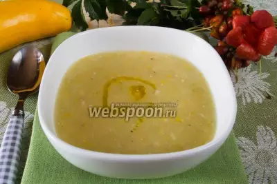 Чесночный крем-суп с цукини