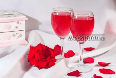 Овшала — напиток из лепестков роз