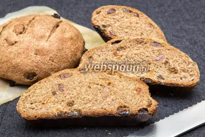 Ржаной хлеб с изюмом