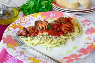 Спагетти с осьминогами