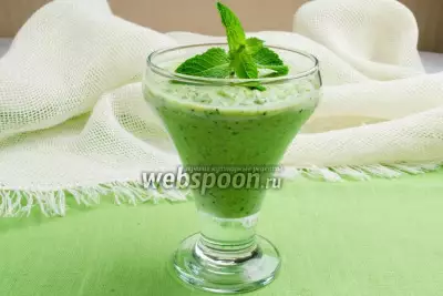 Коктейль из зелёных овощей с йогуртом