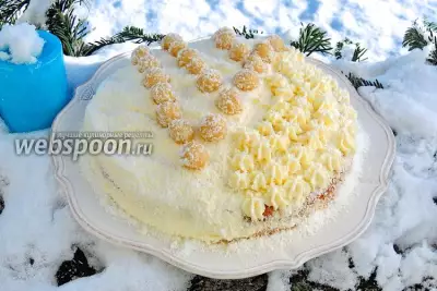 Миндально-кокосовый торт с марципаном