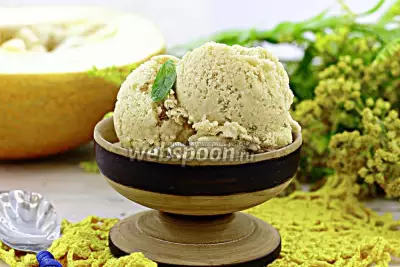 Сливочное мороженое с дыней