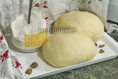 Сладкое дрожжевое тесто на гусиных яйцах (в хлебопечке)