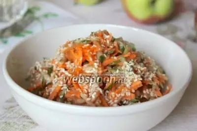 Салат из огурца и моркови