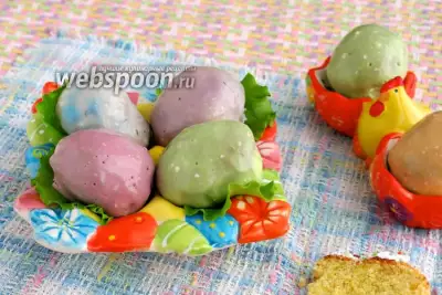 Разноцветные фаршированные яйца