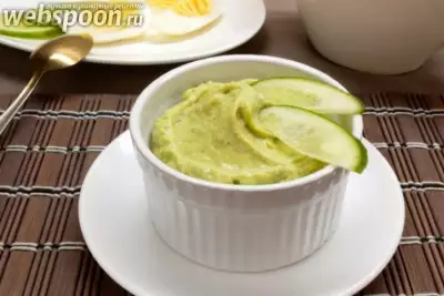 Соус из авокадо со сметаной