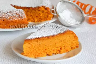 Морковный бисквитный пирог в мультиварке