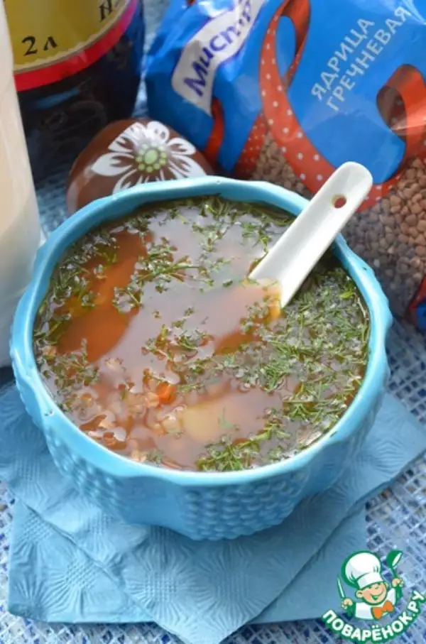 суп овощной с квасом и гречкой