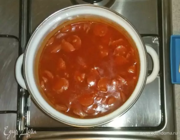 суп из томатного сока с сосисками овощами и рисом