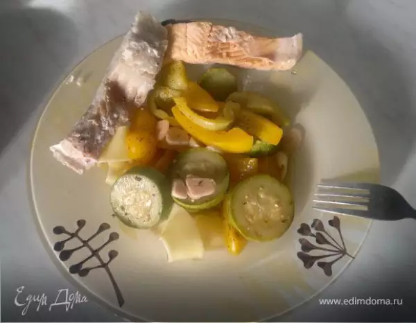 рыбный микс горбуша и сайра овощи и итальянские парппадели