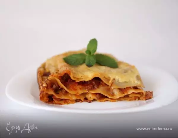 лазанья болоньезе lasagna alla bolognese