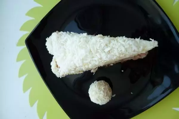 торт бисквитный сметана рафаелло