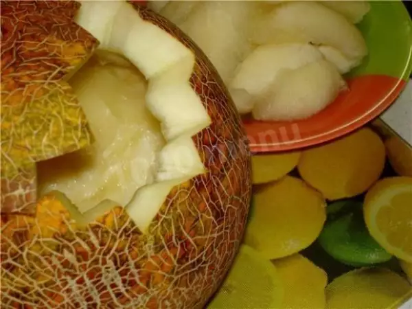 курица с картошкой в дыне запеченная в духовке по узбекски