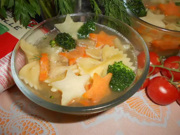 легкий овощной суп звездочки и бантики с фарфалле borges