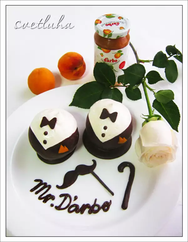 легкий десерт в шоколадных чашечках лорд абрикос с низкокалорийным конфитюром darbo