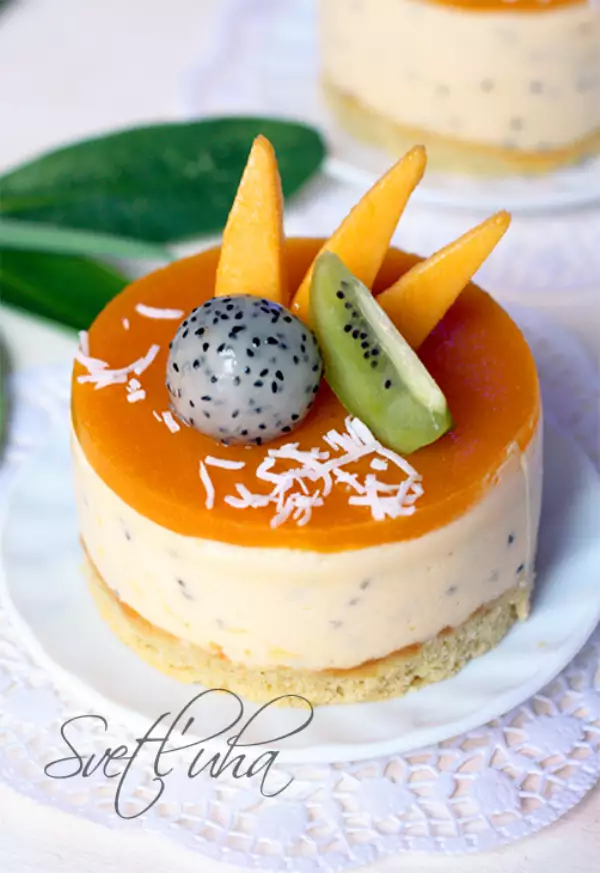 пирожное суфле с манго и питахайей dulce brisa